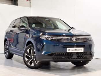 2025 - 1.2 Hybrid [136] GS 5dr e-DCT6