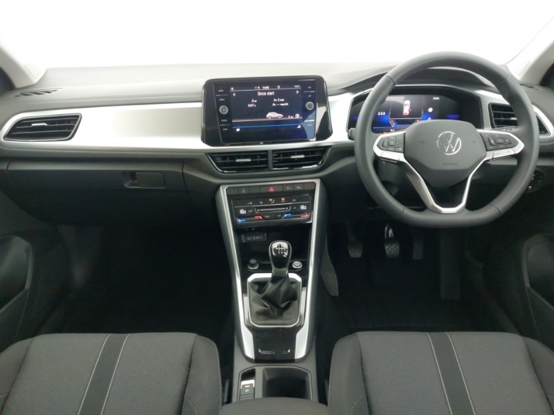 Used Volkswagen T-Roc 2025 for sale - 76983650: Photo 2