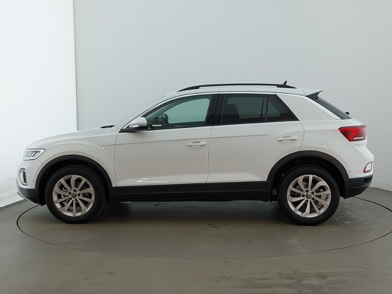 Used Volkswagen T-Roc 2025 for sale - 76983650: Photo 4