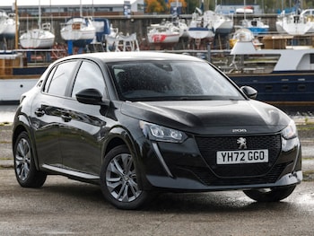 Peugeot - 208