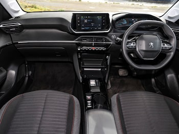 Used Peugeot 208 2022 for sale - 76187622: Photo 2