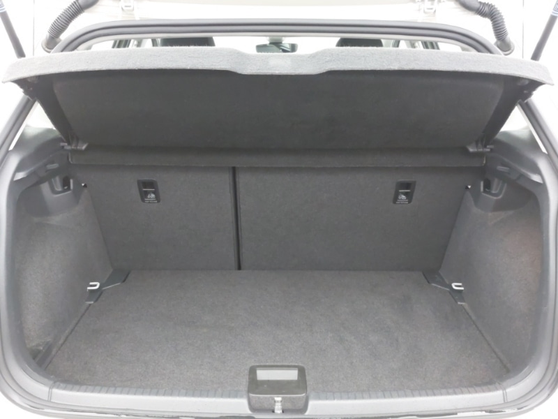 Used Volkswagen Polo 2021 for sale - 76940978: Photo 8
