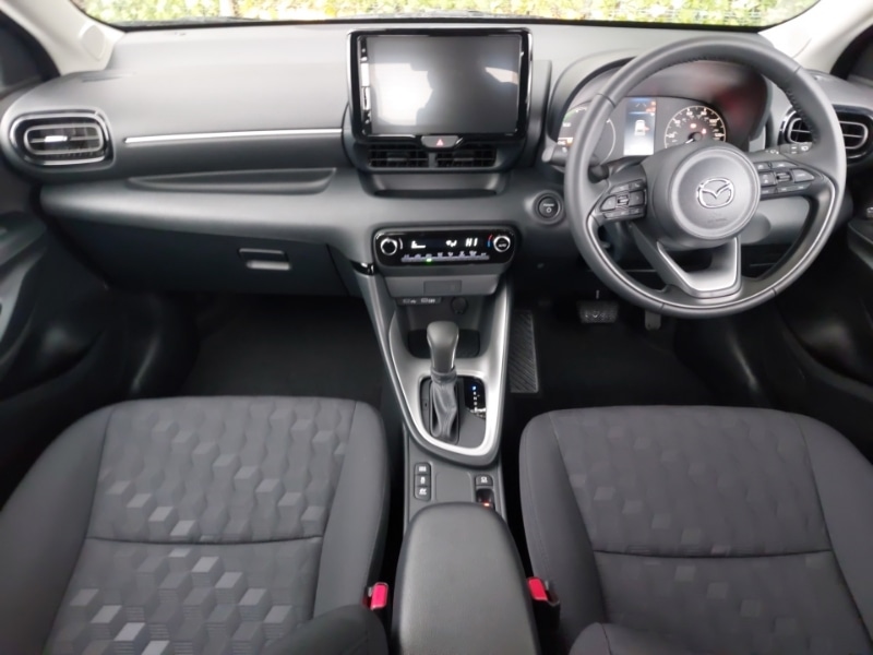 Used Mazda Mazda2 HYBRID 2025 for sale - 77467537: Photo 2