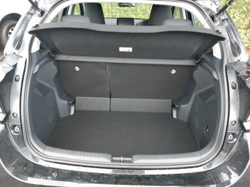 Used Mazda Mazda2 HYBRID 2025 for sale - 77467537: Photo 8