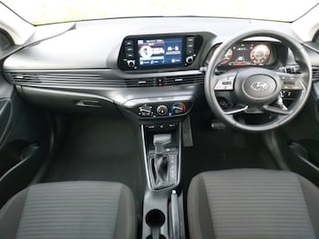 Used Hyundai i20 2022 for sale - 77386137: Photo