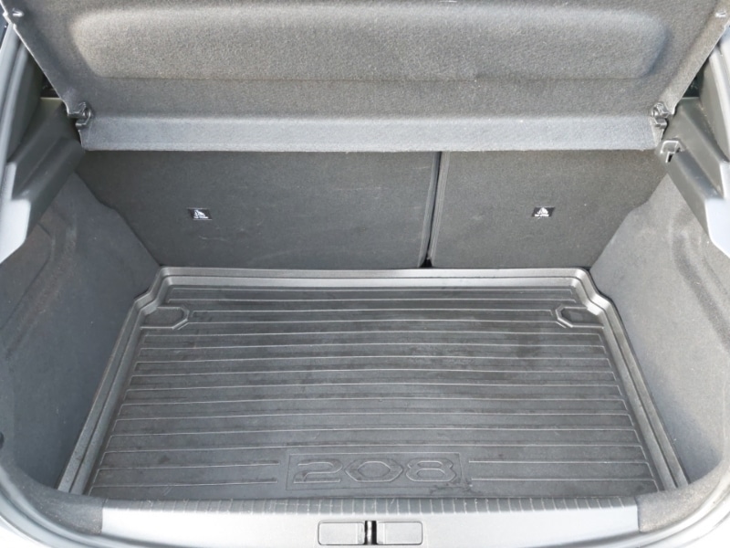 Used Peugeot 208 2024 for sale - 77012847: Photo 8