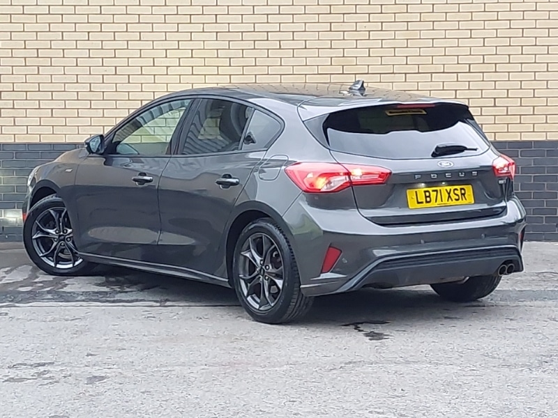 Used Ford Focus 2021 for sale - 76523895: Photo 3