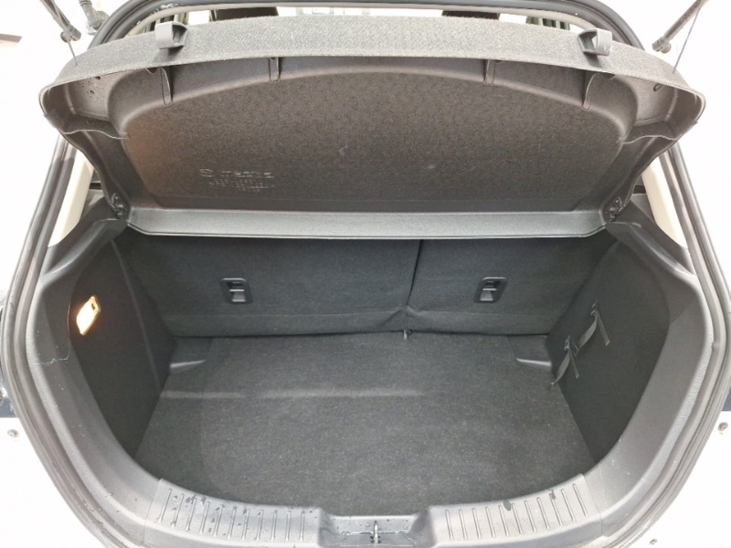 Used Mazda Mazda2 2021 for sale - 77876633: Photo 8