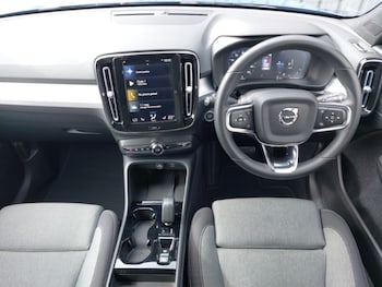 Used Volvo XC40 2023 for sale - 77325736: Photo