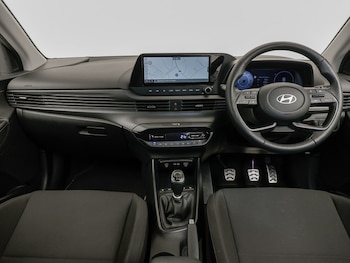 Used Hyundai BAYON 2024 for sale - 77068483: Photo