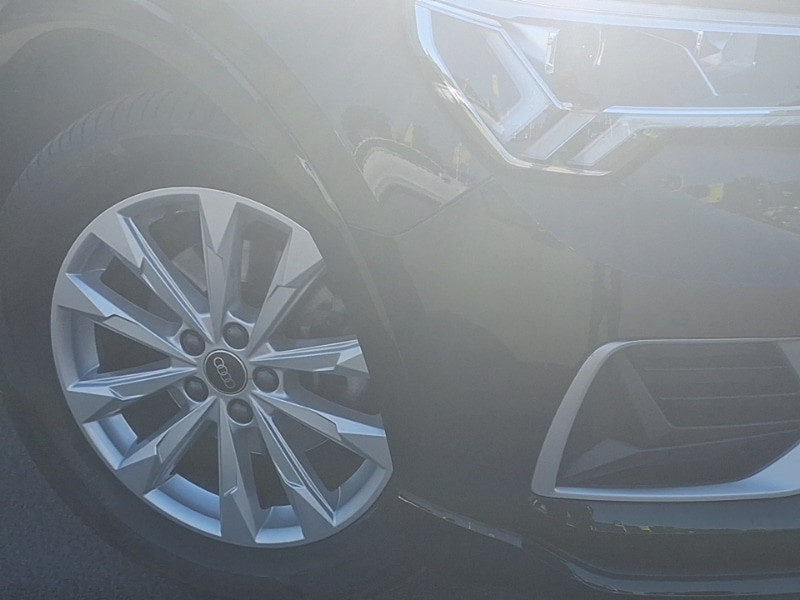 Used Audi Q3 2023 for sale - 77170186: Photo 9