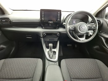 Used Toyota Yaris 2022 for sale - 77596966: Photo