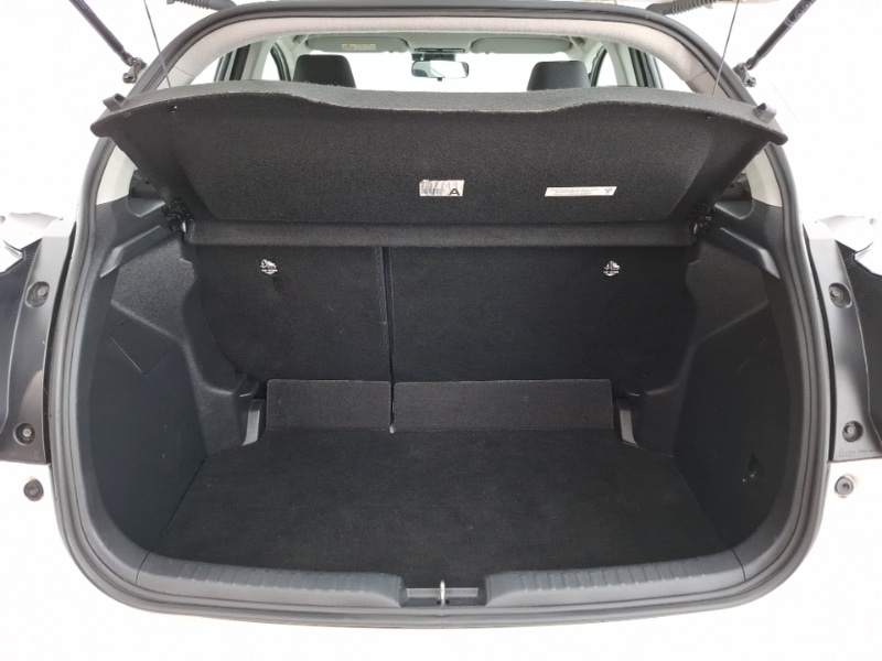 Used Toyota Yaris 2022 for sale - 77596966: Photo 8