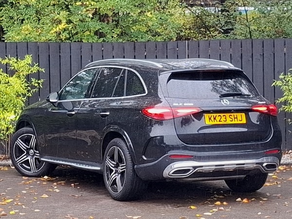 Used Mercedes-Benz GLC 2023 for sale - 76233121: Photo 3