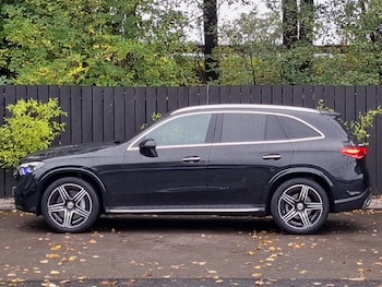 Used Mercedes-Benz GLC 2023 for sale - 76233121: Photo 4