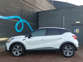 Used Renault Captur 2022 for sale - 76925620: Photo