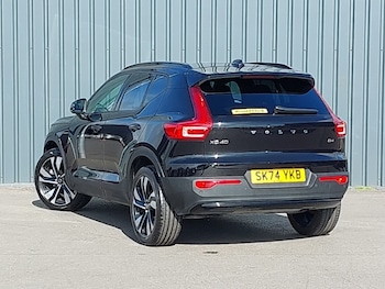 Used Volvo XC40 2024 for sale - 75750537: Photo