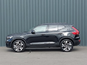 Used Volvo XC40 2024 for sale - 75750537: Photo