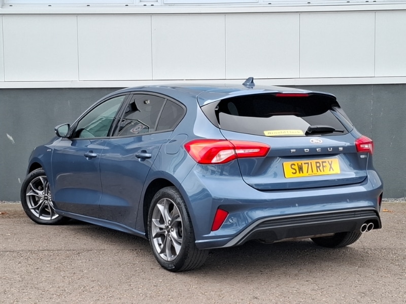 Used Ford Focus 2021 for sale - 76532661: Photo 3