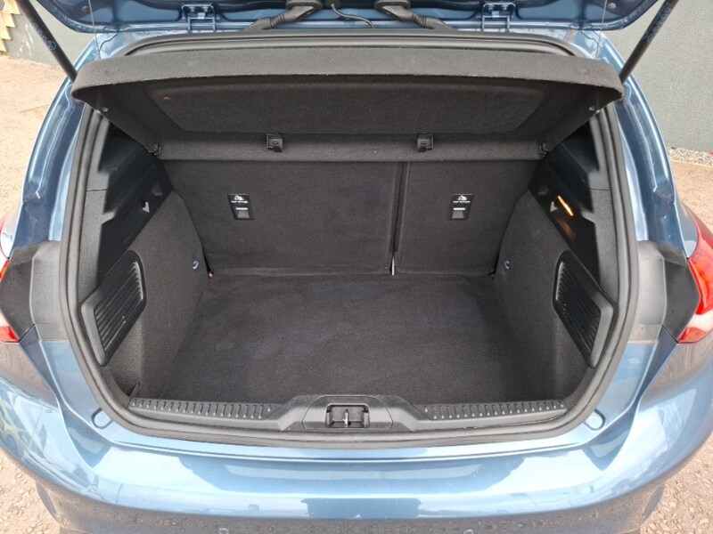 Used Ford Focus 2021 for sale - 76532661: Photo 8