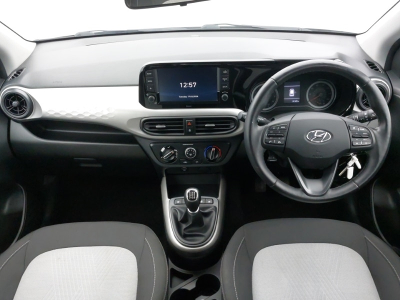 Used Hyundai i10 2021 for sale - 77664607: Photo 2