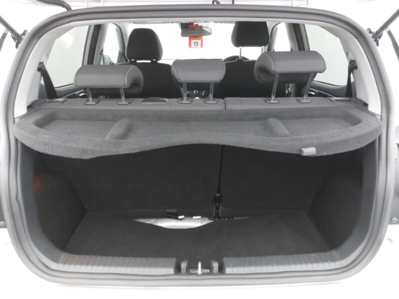 Used Hyundai i10 2021 for sale - 77664607: Photo 8