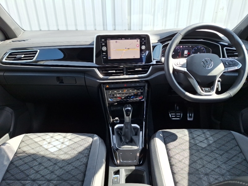 Used Volkswagen T-Roc 2024 for sale - 77652644: Photo 2