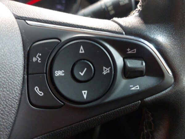 Used Vauxhall Crossland 2022 for sale - 76282411: Photo 12