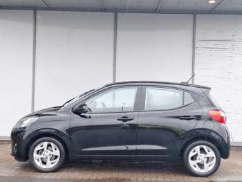 Used Hyundai i10 2023 for sale - 74907137: Photo