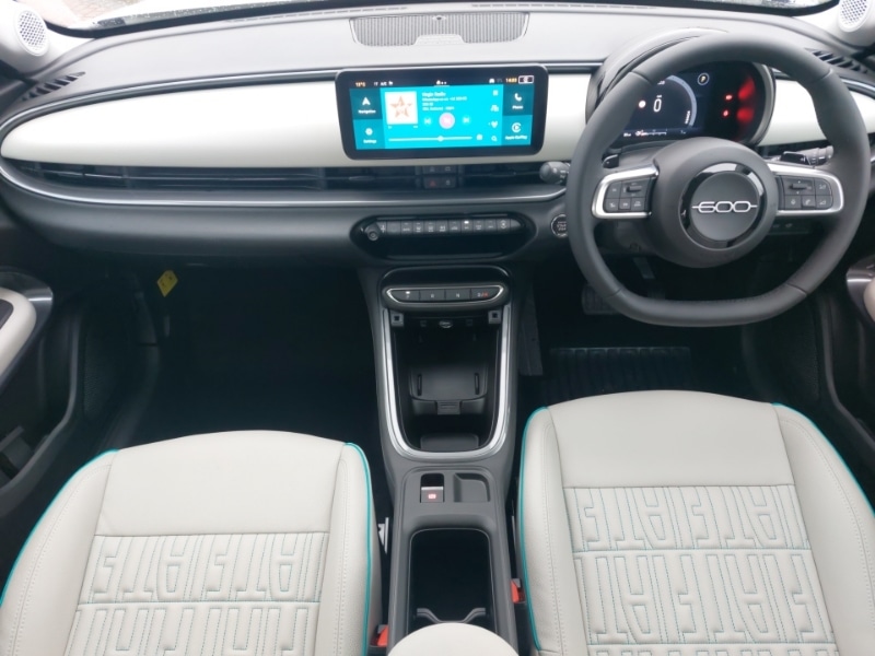 Used Fiat 600 2025 for sale - 76885613: Photo 2