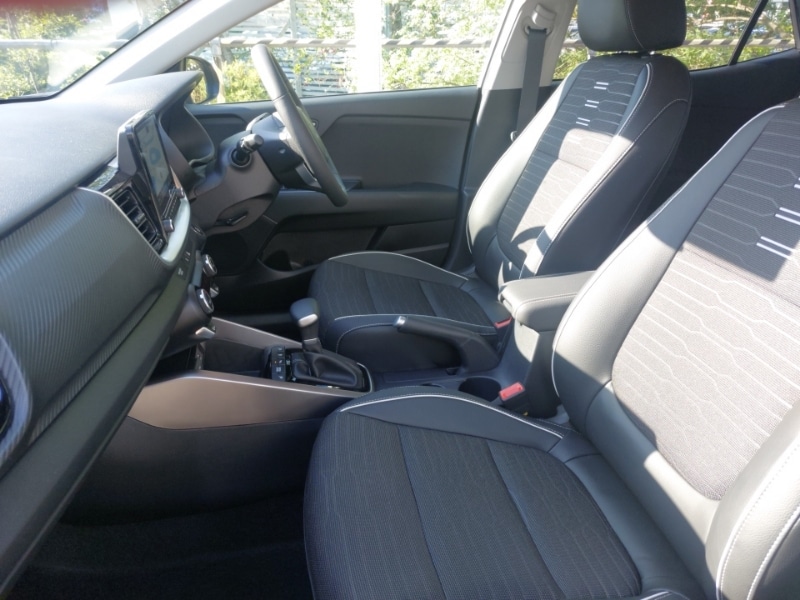 Used Kia Stonic 2024 for sale - 76426910: Photo 5