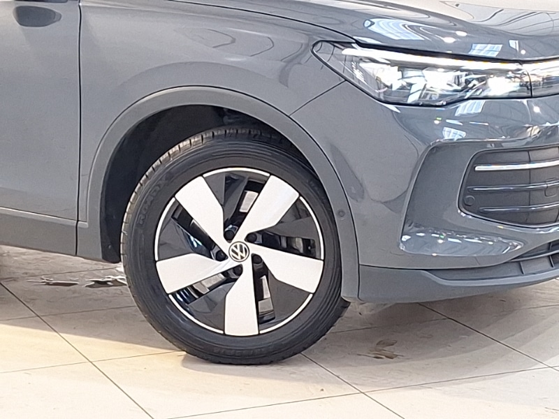 Used Volkswagen Tiguan 2024 for sale - 77923501: Photo 9