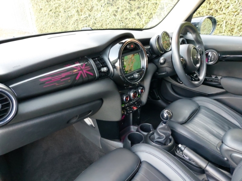 Used MINI Hatch 2020 for sale - 76373308: Photo 5