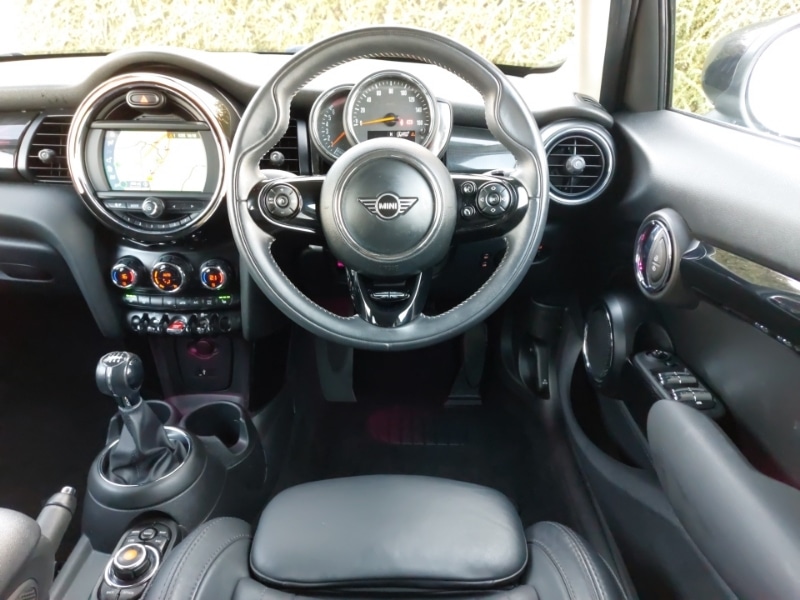 Used MINI Hatch 2020 for sale - 76373308: Photo 7