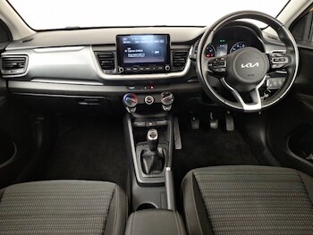 Used Kia Stonic 2022 for sale - 77782809: Photo