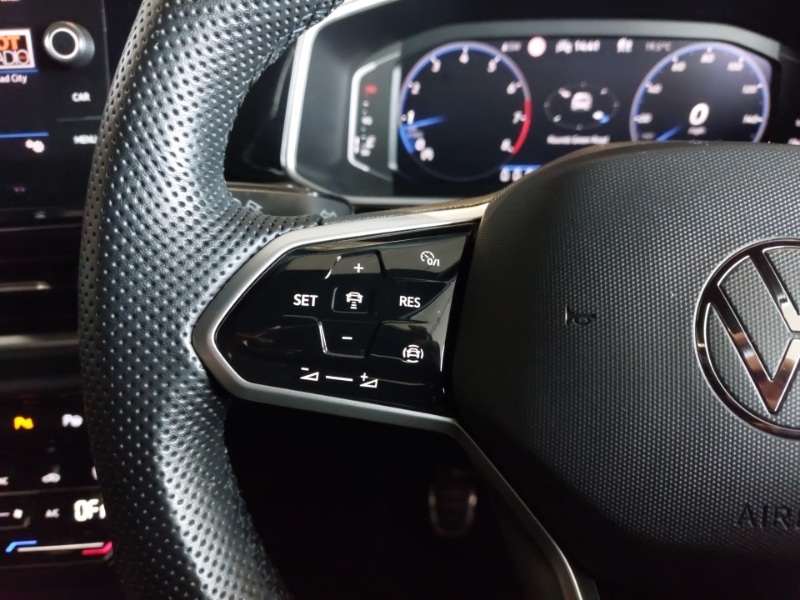 Used Volkswagen T-Roc 2022 for sale - 76472057: Photo 10