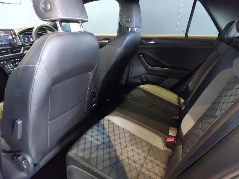 Used Volkswagen T-Roc 2022 for sale - 76472057: Photo 6