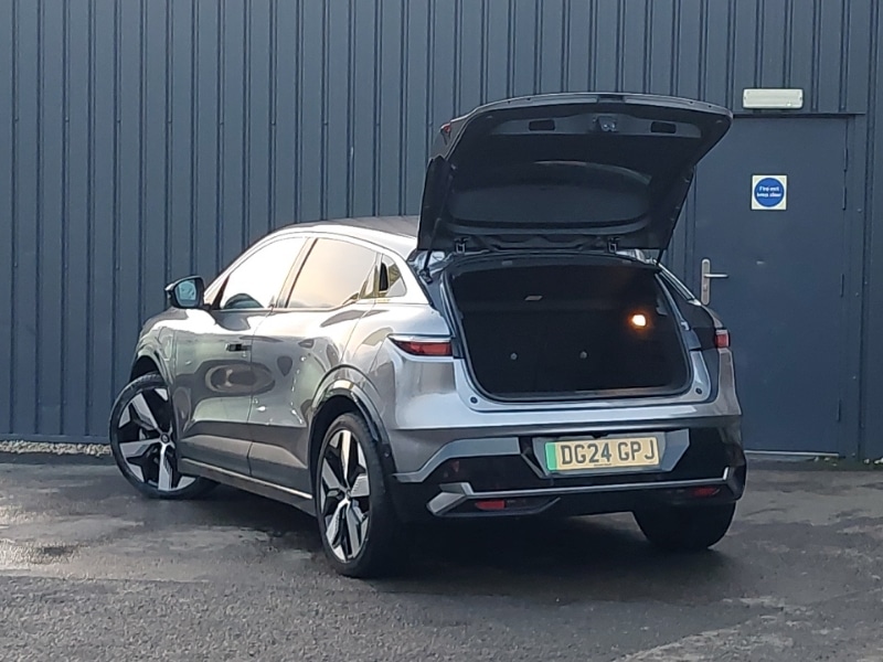 Used Renault Megane E Tech 2024 for sale - 76595108: Photo 12