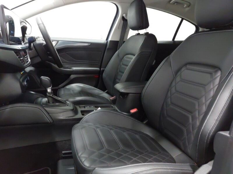 Used Ford Focus 2022 for sale - 77949080: Photo 5