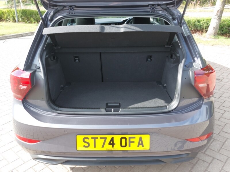 Used Volkswagen Polo 2024 for sale - 76920685: Photo 8