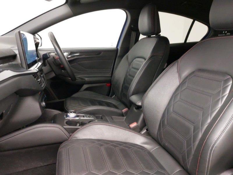 Used Ford Focus 2023 for sale - 77956154: Photo 5