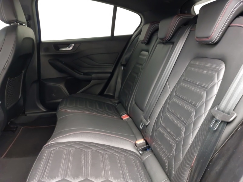 Used Ford Focus 2023 for sale - 77956154: Photo 6