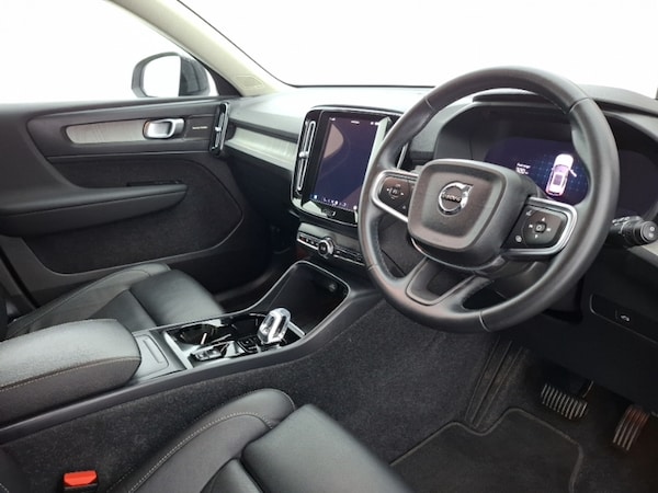 Used Volvo XC40 2024 for sale - 76288810: Photo 12