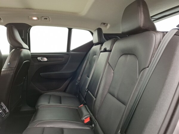 Used Volvo XC40 2024 for sale - 76288810: Photo 6