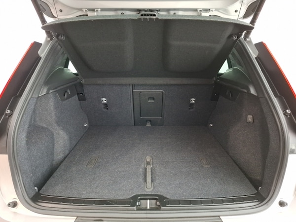 Used Volvo XC40 2024 for sale - 76288810: Photo 8