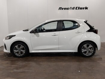 Used Mazda Mazda2 HYBRID 2024 for sale - 76456190: Photo