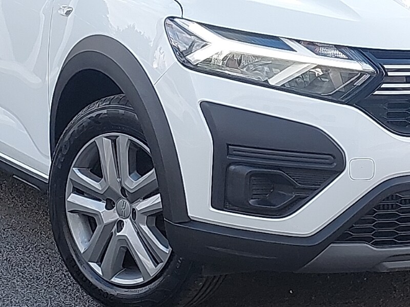 Used Dacia Sandero Stepway 2023 for sale - 76737653: Photo 9