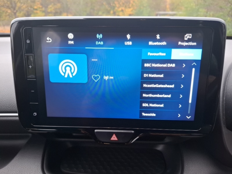 Used Mazda Mazda2 HYBRID 2024 for sale - 76682812: Photo 7