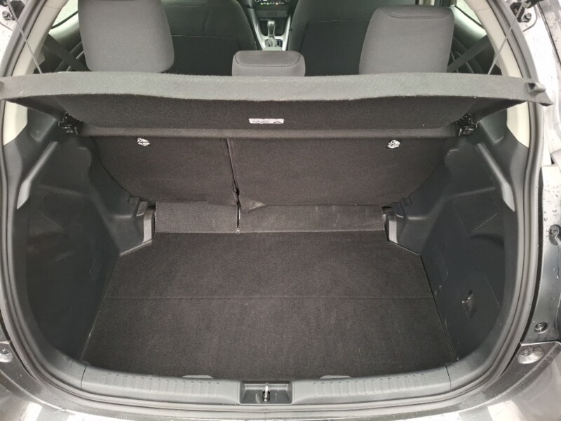 Used Mazda Mazda2 HYBRID 2024 for sale - 76682812: Photo 8