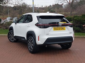 Used Toyota Yaris Cross 2023 for sale - 77585458: Photo